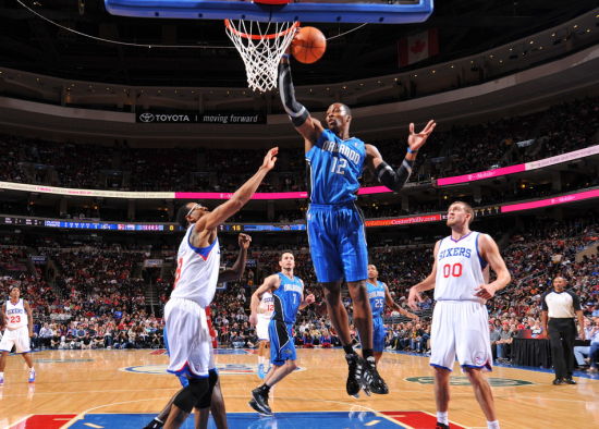 与篮板完成 与篮板完成